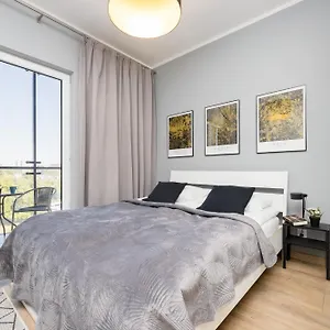 Prymasa Tysiaclecia Business Centre By Renters Apartment Warsaw